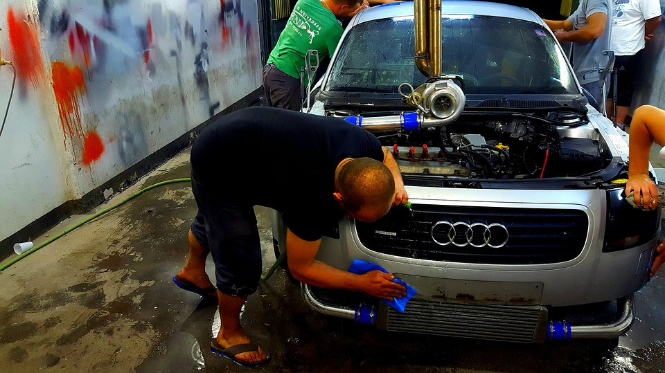repairing audi car